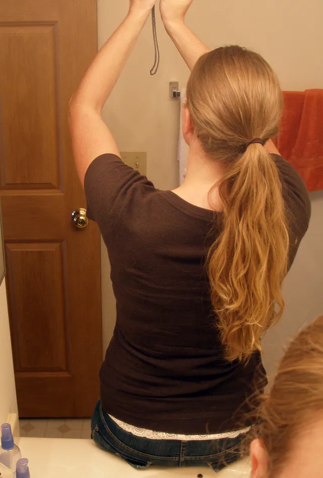 Foto de corte de cabelo feminino: Compare o preço de corte de cabelo feminino em diferentes países e veja quanto esse custo pesa no salário médio local